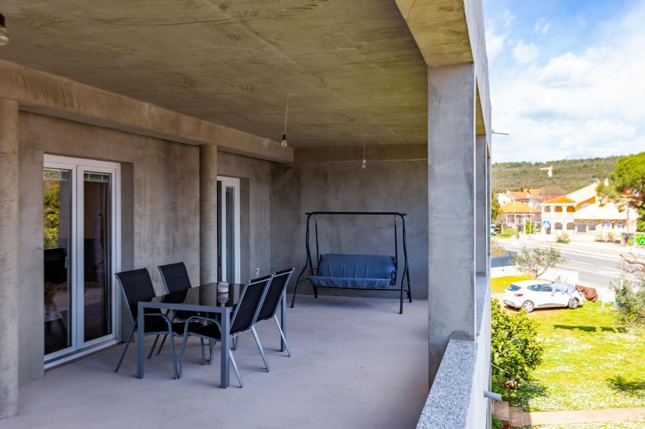 Rs Two Bedroom Apartment Sukošan Extérieur photo