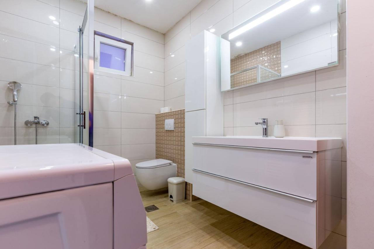 Rs Two Bedroom Apartment Sukošan Extérieur photo
